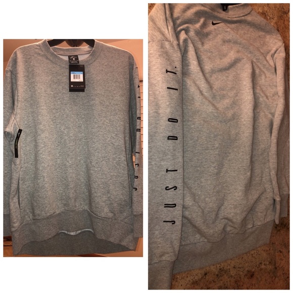 Nike Sweaters - Nike sweater Loose fit